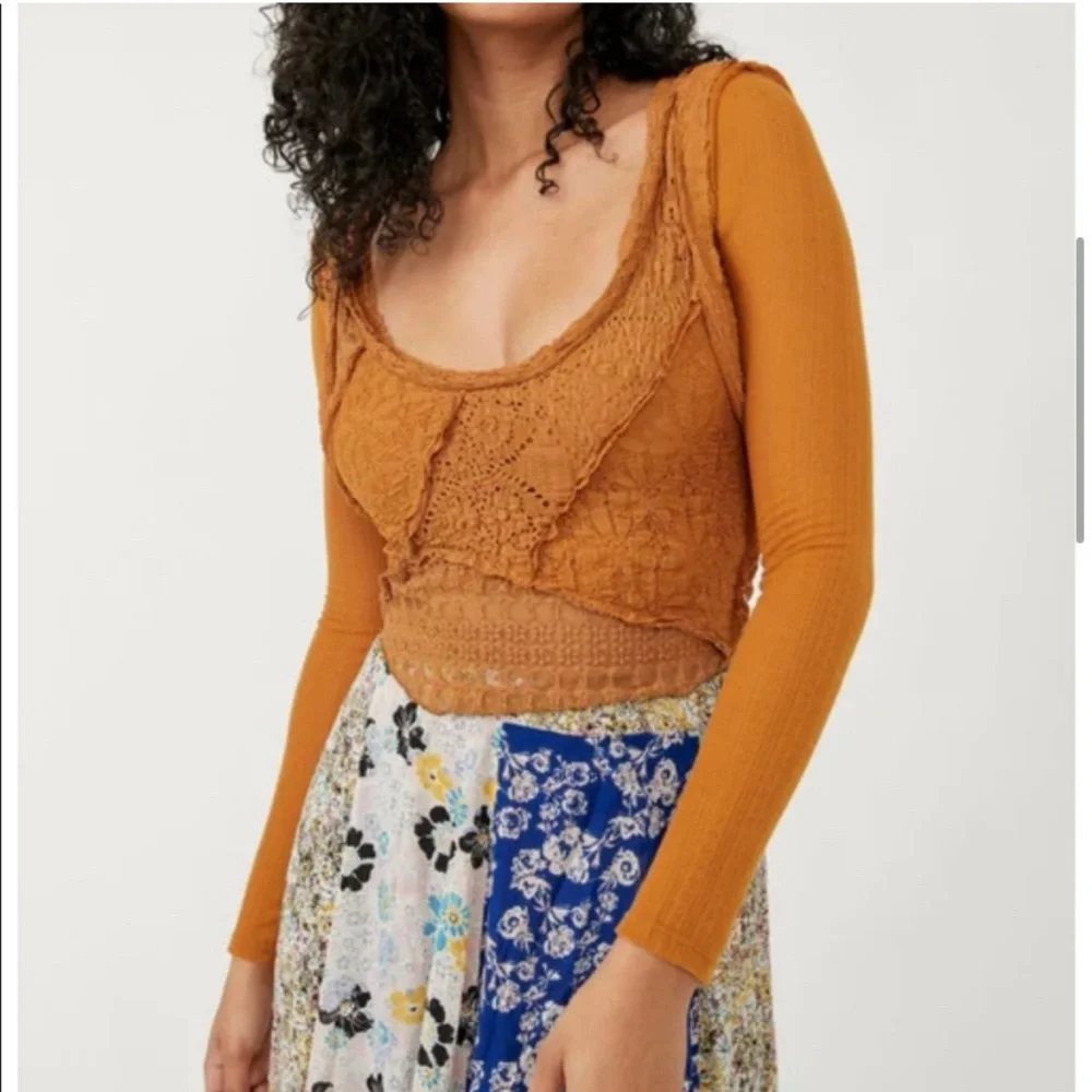 Free People Taylor Layered Looks Top - Picture 4 of 14